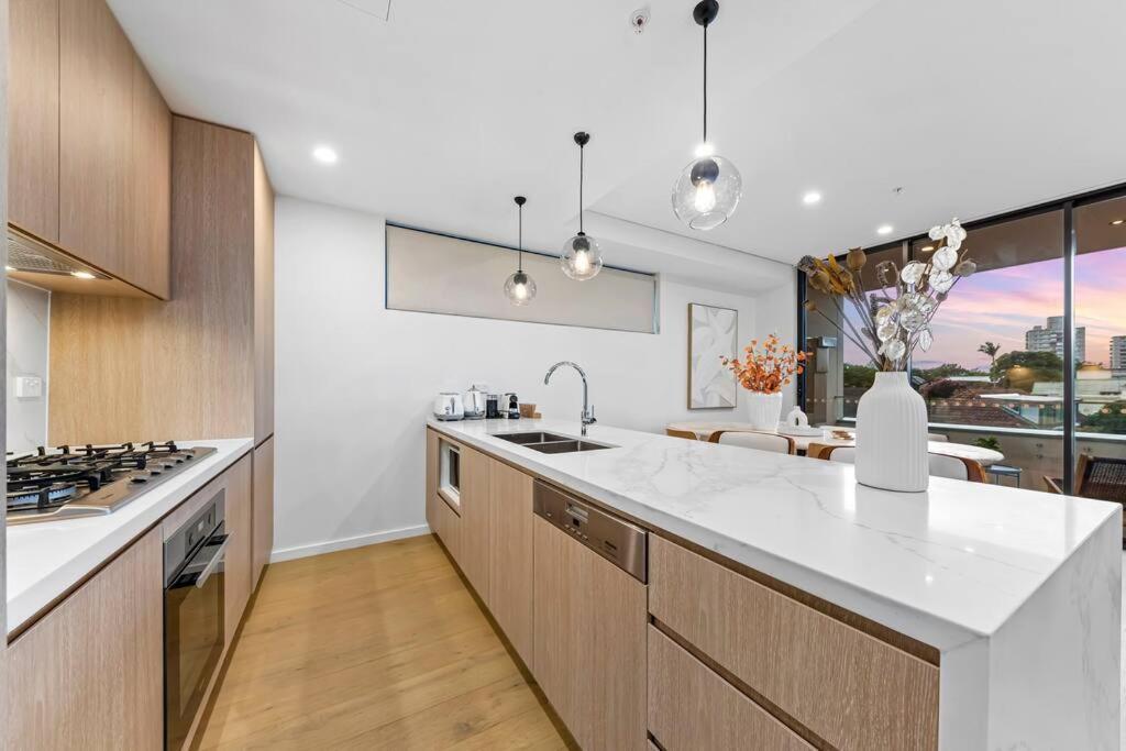 Luxury Penthouse 3 Bedrooms In Neutral Bay * Sydney